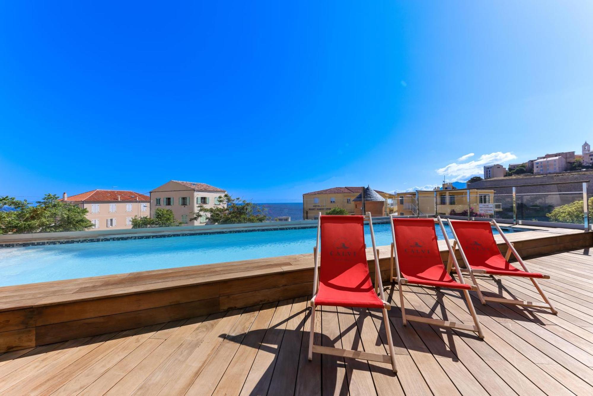 Hotel Mediterranee カルヴィ エクステリア 写真